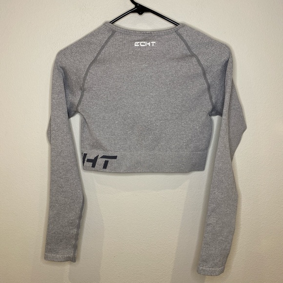Echt Arise Comfort Long Sleeve Athletic Crop Top Compression Size M - Picture 2 of 7